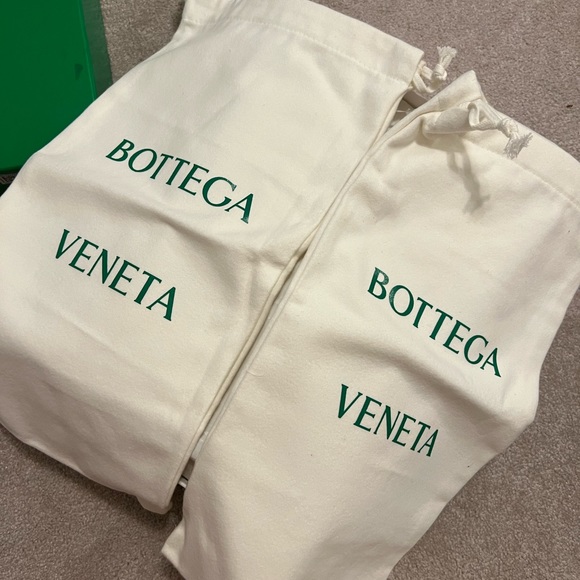 Bottega Veneta black lido heel. Worn once!! - Picture 8 of 12